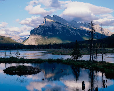 mountain-rundle.jpg