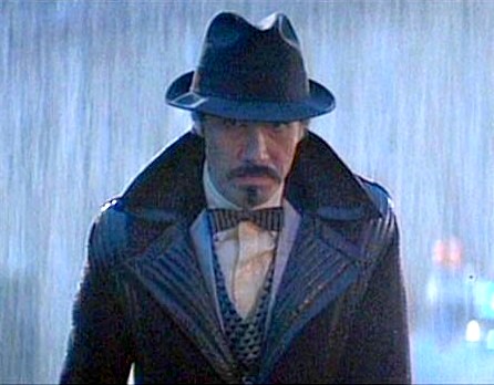 Edward_James_Olmos+hat+Blade+Runner.jpg