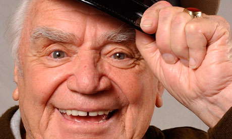 Ernest-Borgnine--008.jpg