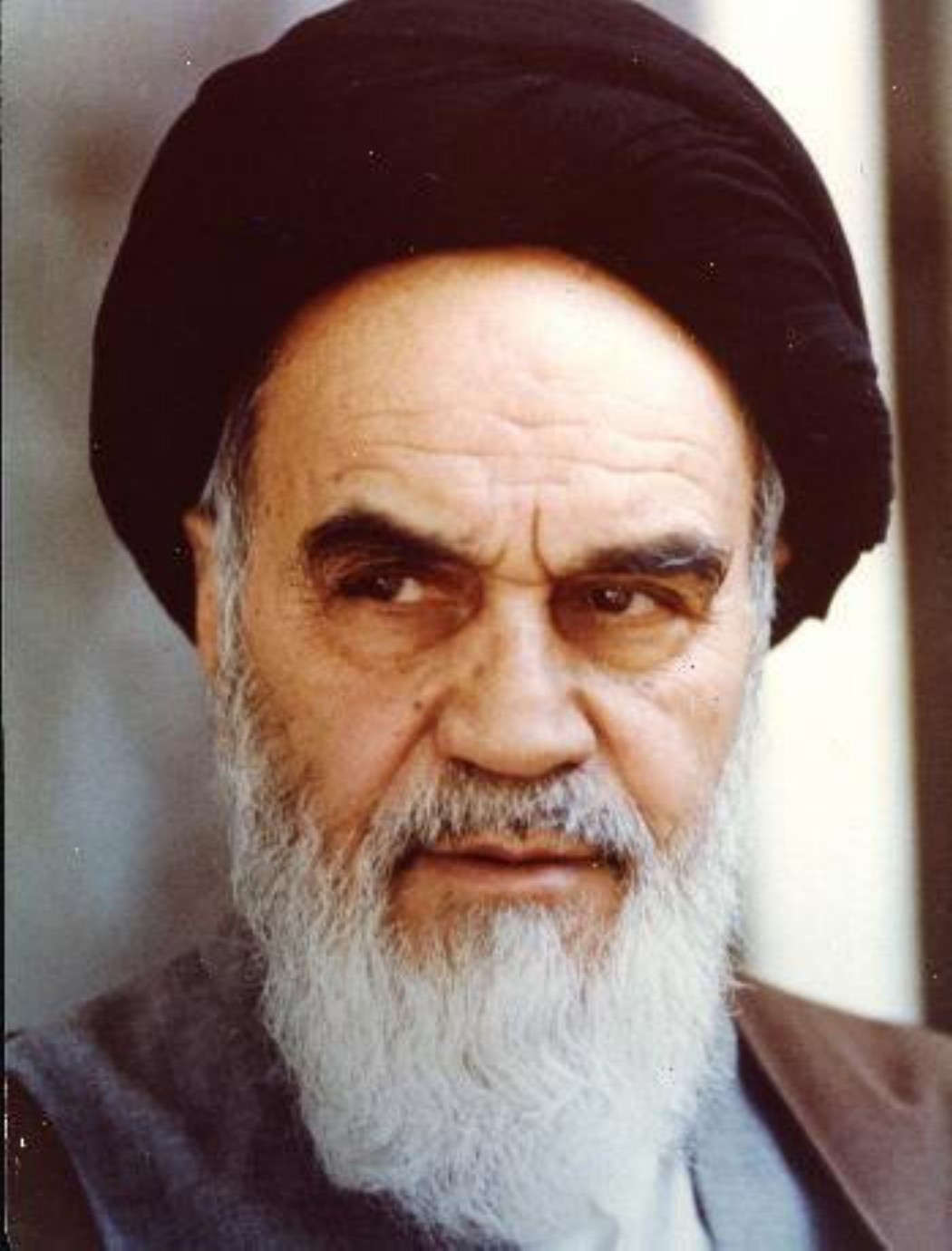 khomeini.jpg