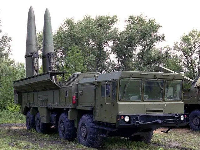 Iskander_SS-26_Stone_tactical_missile_system_Russia_Russian_army_640_002.jpg