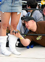 upskirt01.jpg