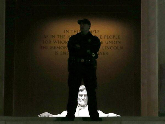 lincoln-memorial-government-shutdown.jpg