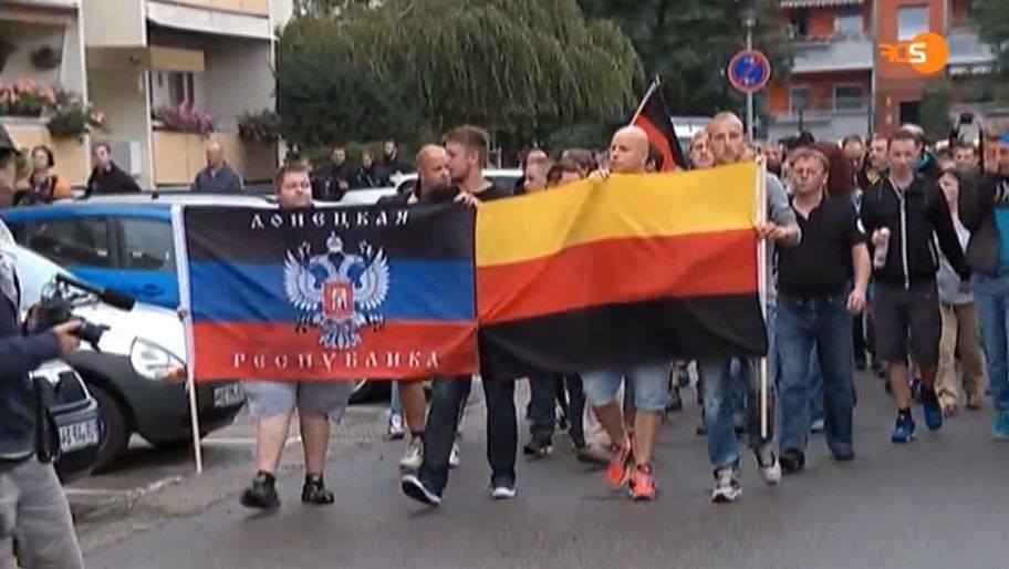 DNR-flag-carried-by-German-neo-Nazies-in-Heidenau.jpg