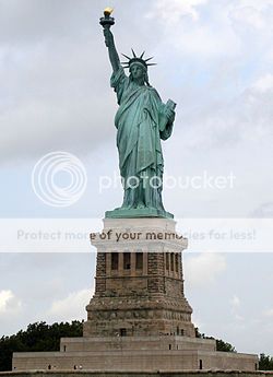 250px-Statue_of_Liberty_7.jpg