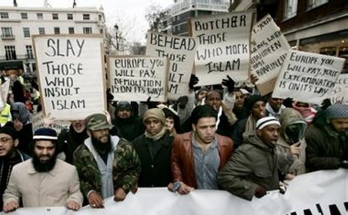 british-muslim-protest-uk-koran-extremists.jpg