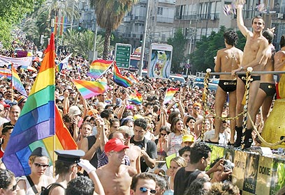 Gay-Parade-Tel-Aviv.jpg